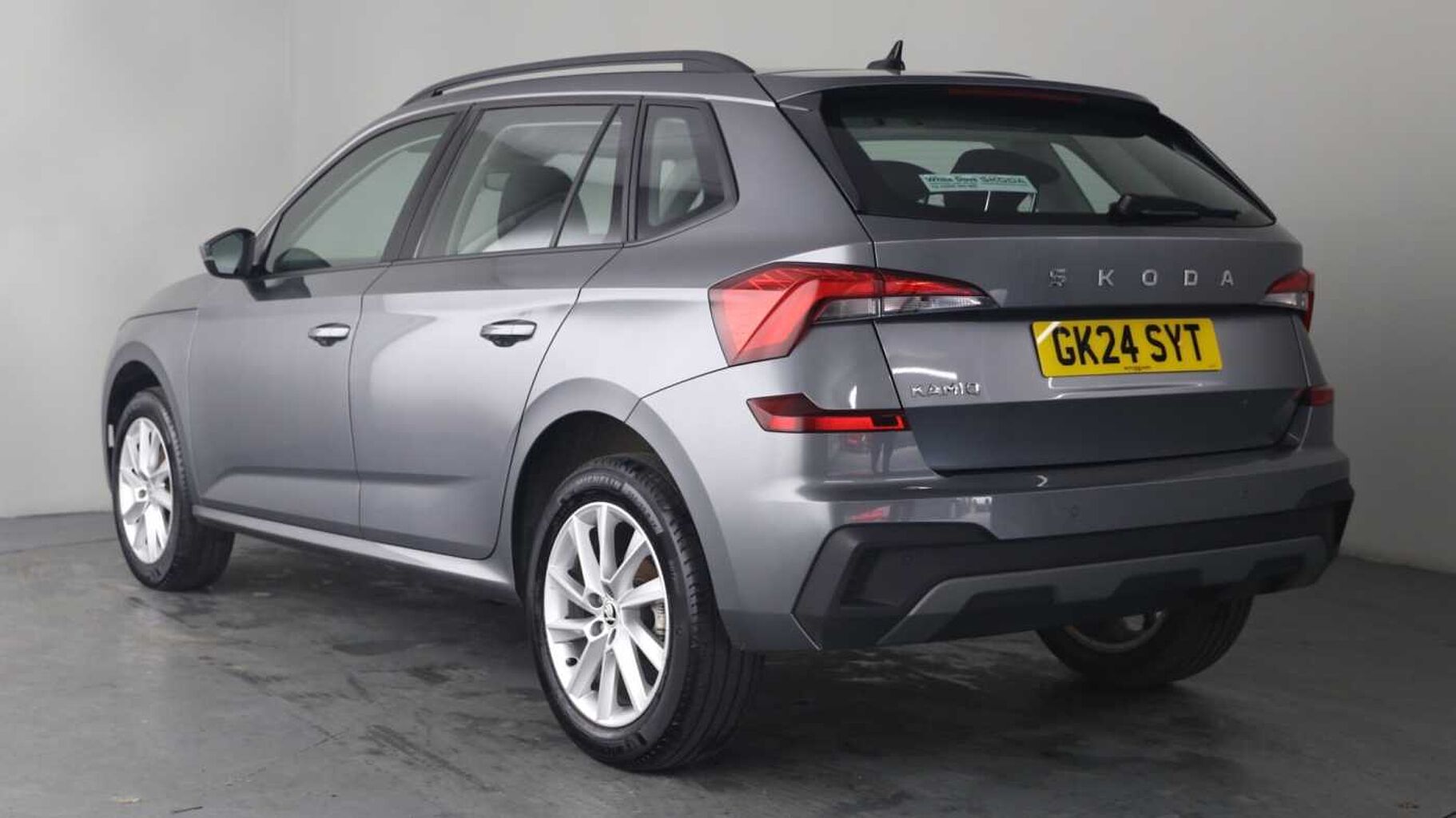 SKODA Kamiq Hatchback 1.5 TSI SE 5dr DSG